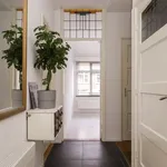 Huur 2 slaapkamer appartement van 75 m² in Den Haag