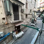 Affitto 3 camera appartamento di 55 m² in Naples