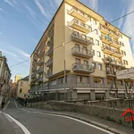 Rent 4 bedroom apartment of 71 m² in Genoa