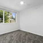 Rent 3 bedroom apartment in Chifley