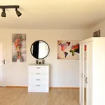 Rent a room of 90 m² in Frankfurt am Main