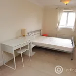 Rent 2 bedroom flat in Edinburgh