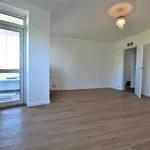 Rent 2 bedroom flat in London