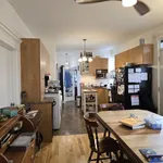 Appartement de 968 m² avec 6 chambre(s) en location à Montreal