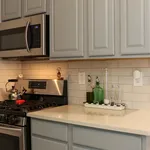 Rent 2 bedroom apartment in Jersey City