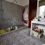 Rent 4 bedroom apartment of 150 m² in Vedano al Lambro