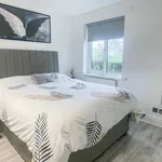 Rent 4 bedroom house in Yorkshire And The Humber