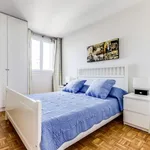 Appartement de 70 m² avec 4 chambre(s) en location à Paris