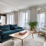 Rent 3 bedroom apartment of 117 m² in paris