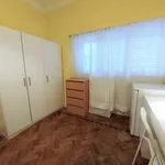 Rent a room in lisbon