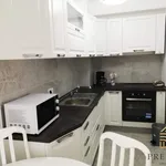 Rent 3 bedroom apartment of 70 m² in Oradea