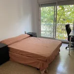 Rent 8 bedroom apartment in Barcelona