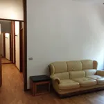 Rent 2 bedroom apartment in Milan