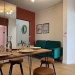 Rent 1 bedroom apartment of 110 m² in Paris