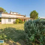 Rent 5 bedroom house of 250 m² in Perugia