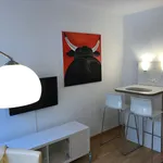 Rent 1 bedroom apartment of 32 m² in Düsseldorf