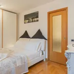 Rent 1 bedroom apartment in Como