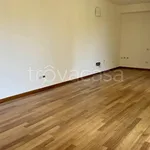 Rent 1 bedroom apartment of 72 m² in Desenzano del Garda