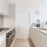 Rent 3 bedroom apartment in Melbourne