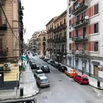 Affitto 3 camera appartamento di 75 m² in Palermo