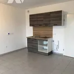 Appartement de 28 m² avec 1 chambre(s) en location à BEZANNES