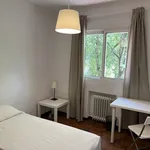 Rent 3 bedroom apartment of 105 m² in Madrid