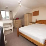 Rent 2 bedroom flat in West Midlands