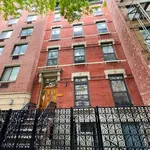 Rent 1 bedroom apartment of 1350 m² in New York