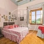 Rent 14 bedroom apartment of 360 m² in Fiesole