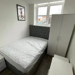 Rent 2 bedroom apartment in North West England