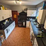 Rent 6 bedroom house in East Midlands