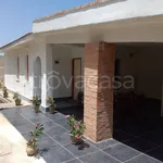 Rent 3 bedroom house of 70 m² in Campofelice di Roccella