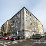 Pronajměte si 2 ložnic/e byt o rozloze 48 m² v Prague