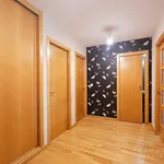 Rent 2 bedroom apartment of 91 m² in Santiago de Compostela