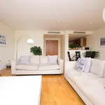 Rent 2 bedroom apartment of 107 m² in London