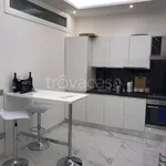 Rent 2 bedroom apartment of 75 m² in Napoli