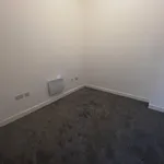 Rent 4 bedroom flat in Derby