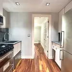 Rent 3 bedroom apartment in Manhattan