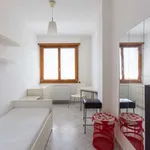 Rent 2 bedroom apartment in milan