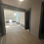 Appartement de 98 m² avec 3 chambre(s) en location à Saint-Étienne