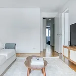 Miete 2 Schlafzimmer wohnung von 775 m² in Vienna