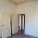 Rent 3 bedroom apartment of 90 m² in Roma