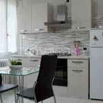 Rent 2 bedroom apartment of 40 m² in Bresso