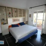 Rent 5 bedroom apartment of 75 m² in Genoa