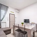 Rent 3 bedroom apartment of 39 m² in Bologna