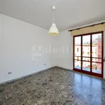 Rent 2 bedroom apartment of 60 m² in Naples