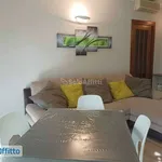 Rent 3 bedroom apartment of 70 m² in Florence