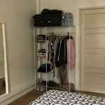 Rent a room in lisbon