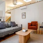 Rent 1 bedroom apartment of 89 m² in lisbon