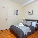 Rent 4 bedroom flat of 74 m² in Edinburgh